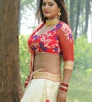Anjana Singh As Ikshadhari Naagin In Bhojpuri Film Naagraj
