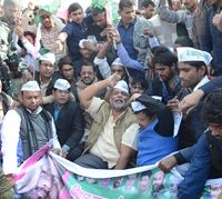 Road & Railway Blocked  Strike Succesful – Jan Adhikar Party