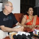 Aura Imaging Centre  A Future Predicting  Horoscope Software Invented By Guy Coggin