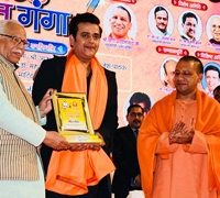 Bhojpuri Mega Star Ravi Kishen Honoured With Uttar Pradesh Gaurav Sanman