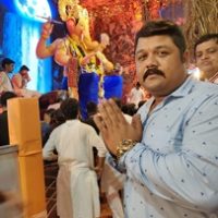 Gaurav Sharma World Champion Power Lifter Visits Lal Baug Ka Raja For Darshan