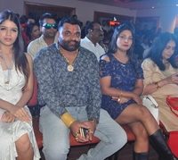 First Look of PAGAL KAR DIYA TOONE, Film being release all over by PEN N CAMERA