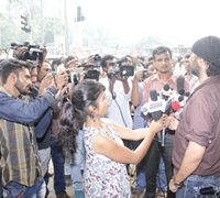 The Dark Side of Life: Mumbai City – Brings Mumbai City At Halt