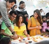Ample Missiion’s SAMARPN Festival Diwali Celebration with Aneel Murarka, Neetu Chandra, Shama Sikander, Sooraj Thapar and Kids
