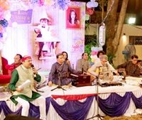 Padmashri Bhajan Samrat Anup Jalota Presented Bhajan Sandhaya At Radhe Maa’s House