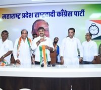 Uttar Madhay District President Ashok Panchal & Yamini Panchal Gujarat In-charge Of Rashtriya Samaj Paksha Joins Rashtrawadi Congress Party