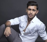 Promising Debutant Karan Wadhwani to soon enter Bollywood