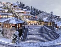 Homes With A Hideout Mechanism : Amila Hills