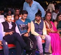 Sanjay Bhushan Patiyala Honoured With Best PRO Award At The Bhojpuri Cinema Screen And  Stage Awards 2019