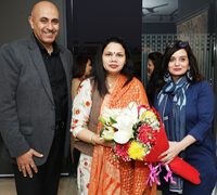 Deputy  Mayor  Promila Gaje Kabalana  unveiled the painting exhibition – Bahara Notes From Spring
