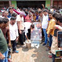 The poster of Bhojpuri’s Rajinikanth Hit Machine Khesari Lal Yadav’s Chori Chori Chupke Chupke was showered by the fans with milk