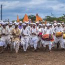 परवेझ दमानिया आणि रतन लुथ हे भारतातील प्रख्यात छायाचित्रकारांच्या लेन्समधून पंढरपूर वारीची अप्रतिम छायाचित्रे ‘द  ग्रेट पिलग्रिमेज, पंढरपूर’  या नावाने घेऊन आले आहेत